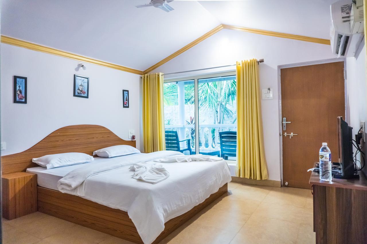 La Riviere Hotel Morjim Exterior photo